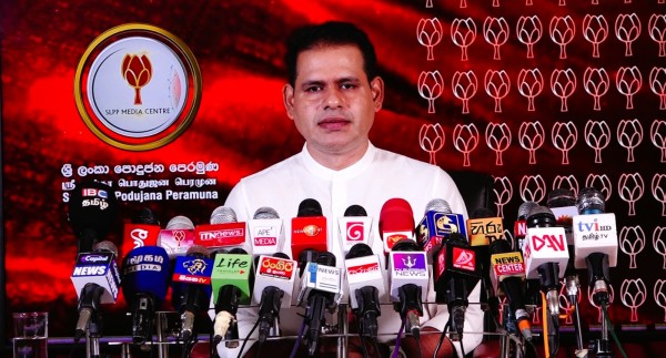 விசாரணைகள் நடக்கும்போது நிலக்கரி விவகாரத்தில் ஜனாதிபதி கருத்து தெரிவிப்பது விபரீதமானது: சஞ்சீவ எதிரிமான்ன காட்டம்! 